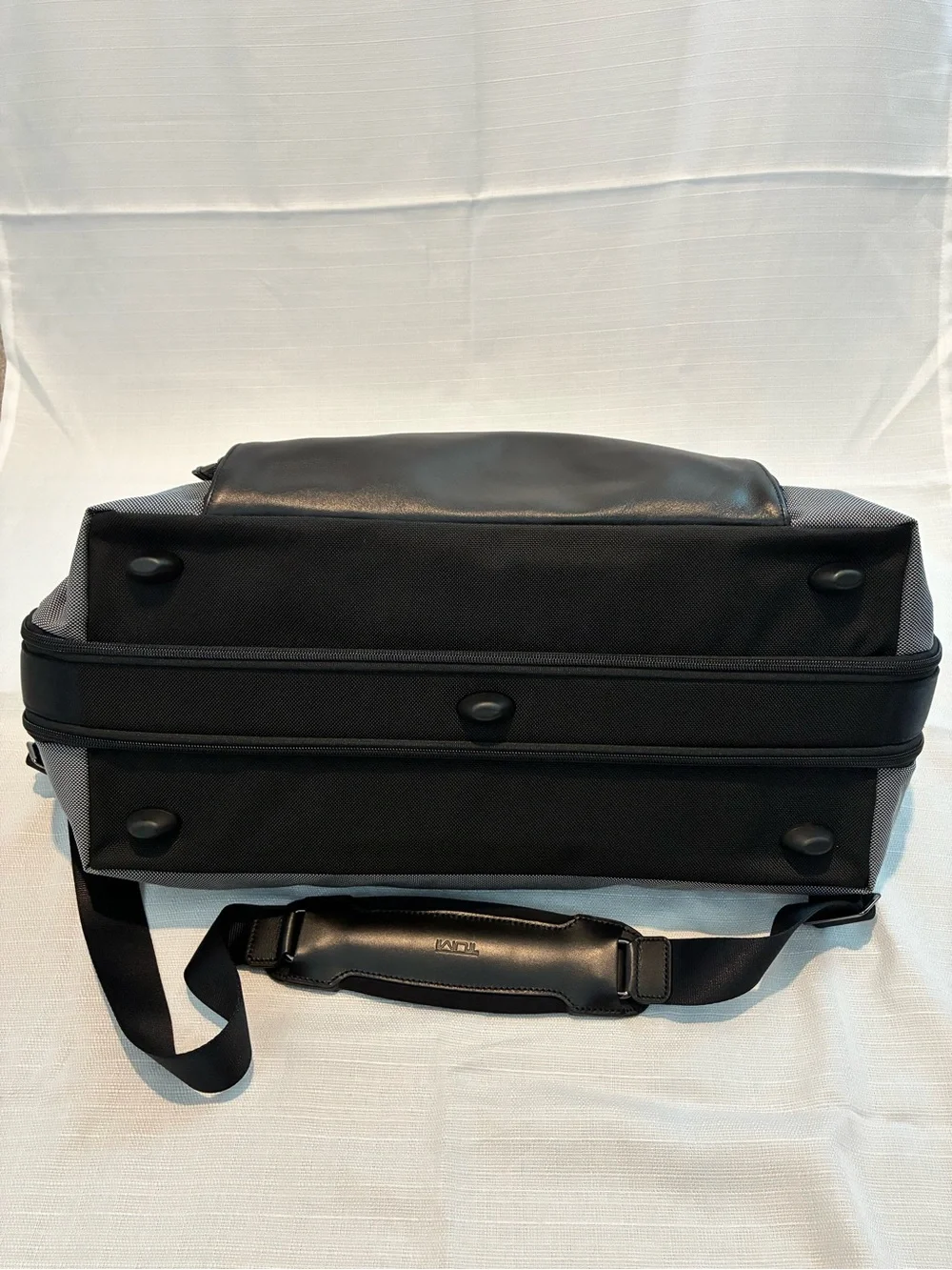 Tumi Men's Alpha X Double Expansion Gray and Black Travel Satchel Duffle Bag